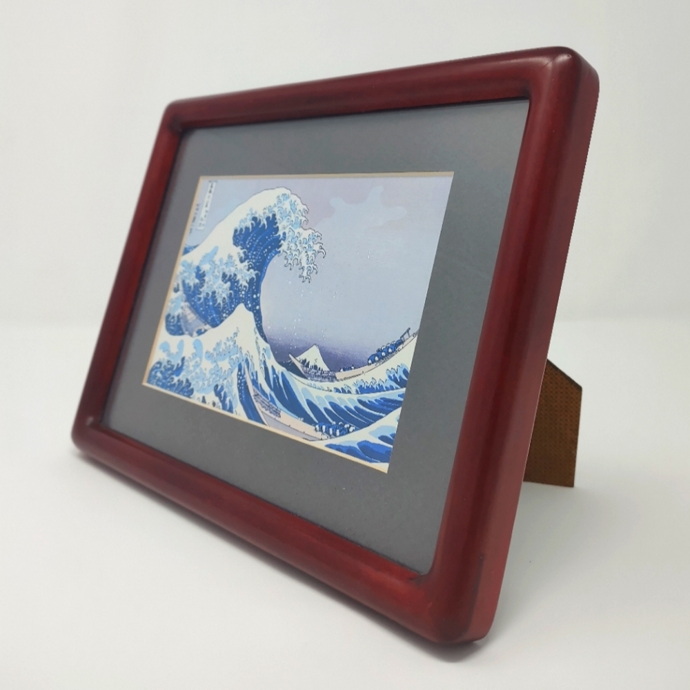 The Great Wave Photo In Frame - Picture 2 of 11